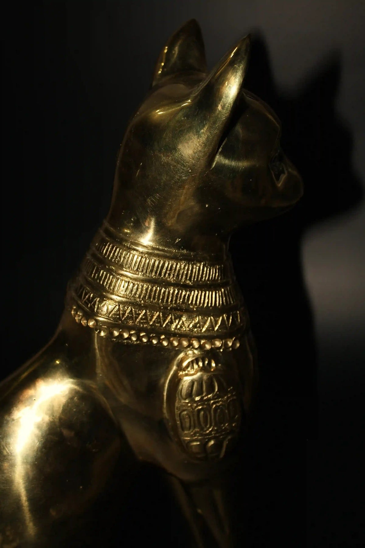 LARGE Egyptian Cat Bastet Statue from Egypt