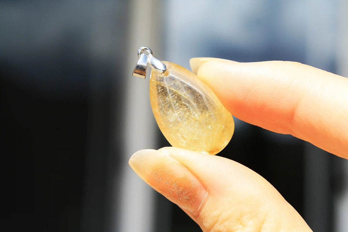 Rutile quartz pendant, crystal pendant, crystal jewellery, crystal necklace, rutile quartz pendant, rutile quartz necklace
