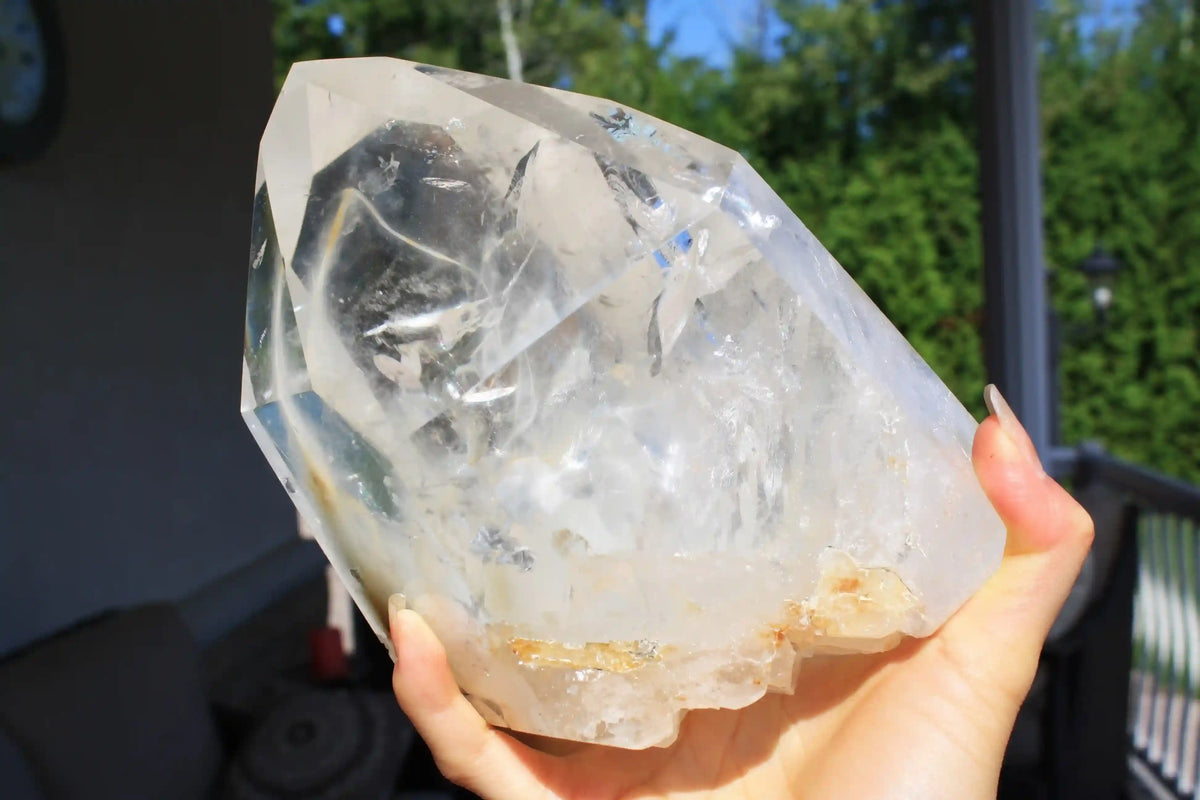 Natural quartz with amphibole inclusions, Blue Amphibole Quartz, Angel wing quartz, self healed crystal