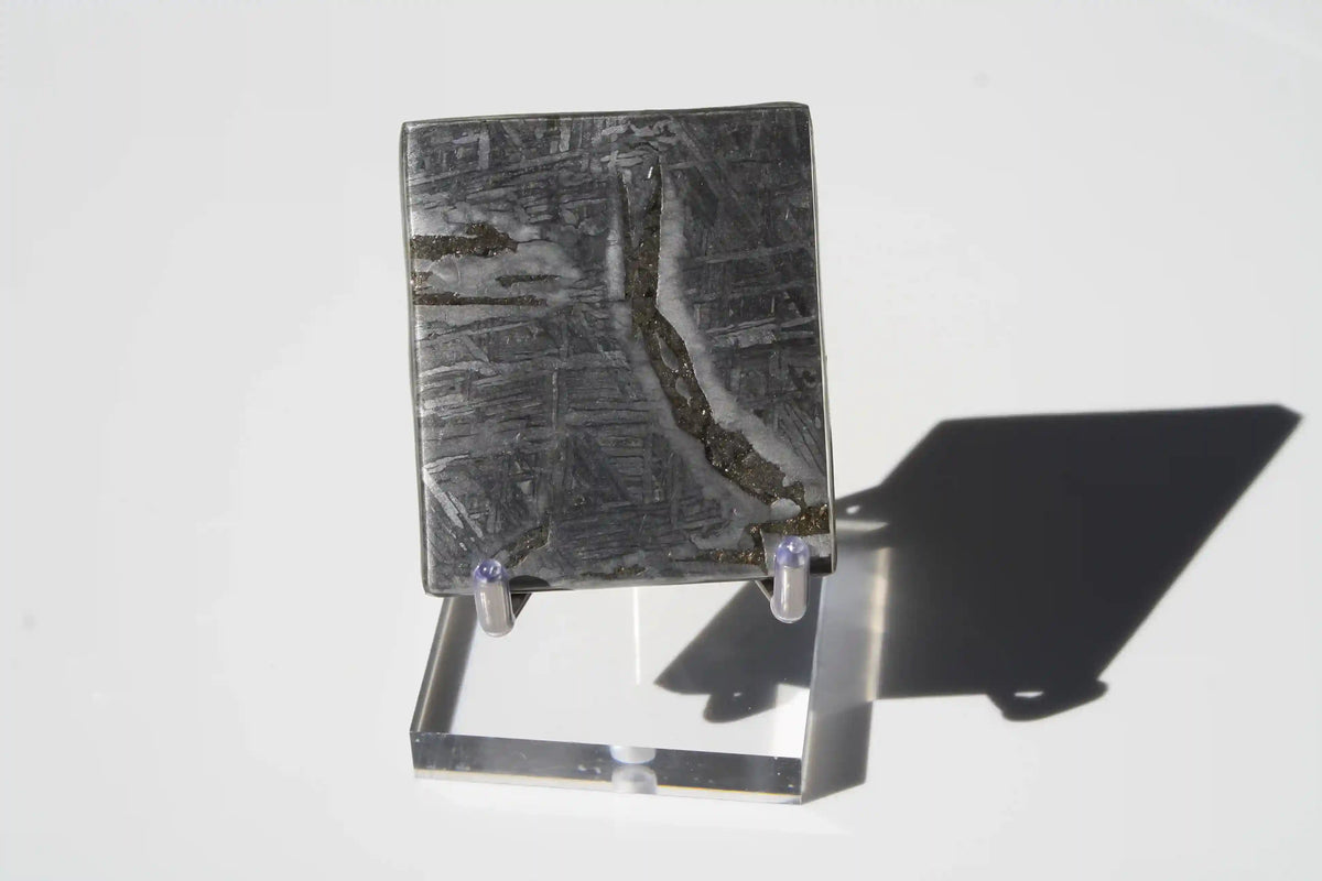 Aletai Meteorite, aletai meteorite, crystal shop, meteorite on stand, crystals from space, moldavite, Widmanstätten Pattern, iron meteorite 