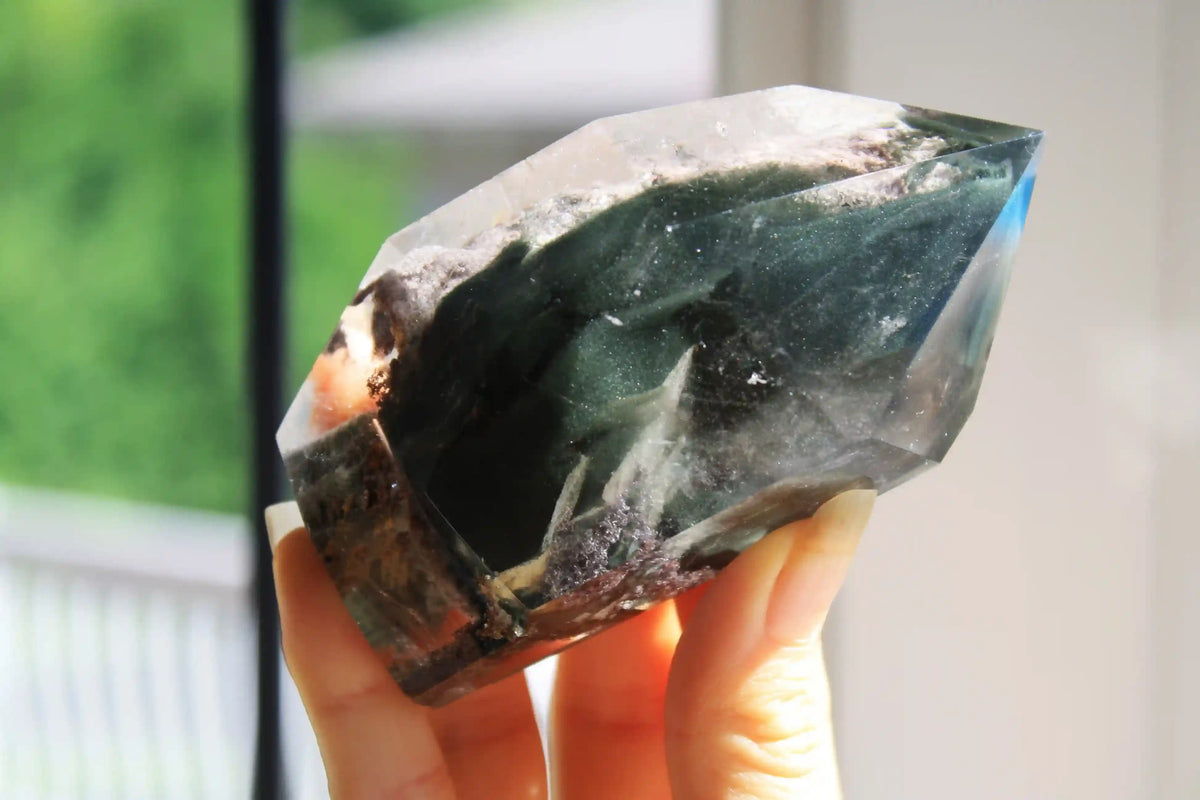 Dark Green Chlorite Garden Quartz Tower