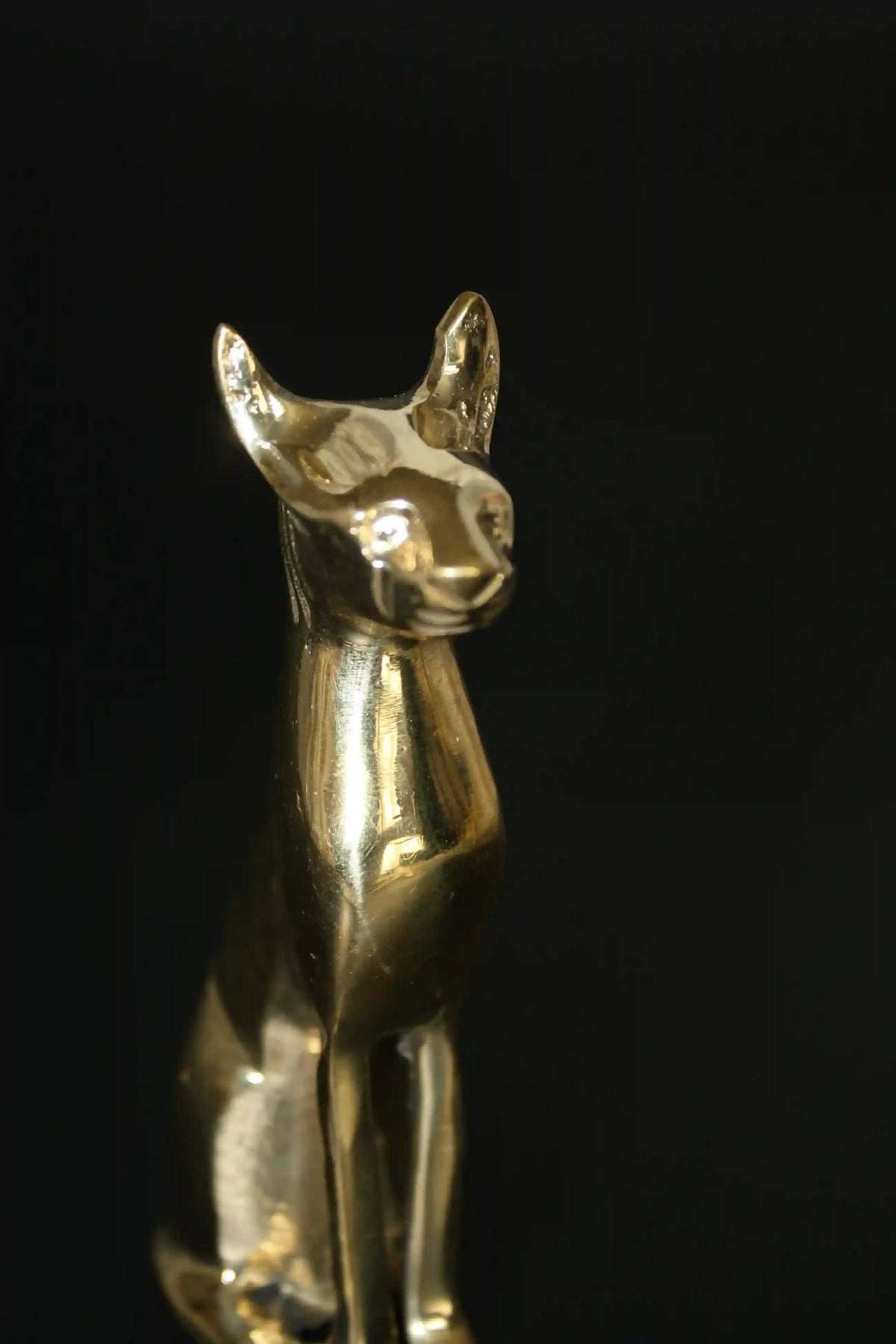 Egyptian cat Bastet statue symbolizing protection, grace, and divine feminine power, Egyptian cat statue 